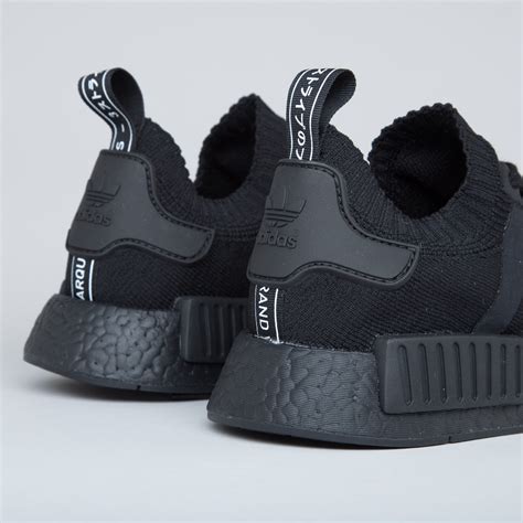 adidas nmd r1 triple black herren|adidas nmd r1 japan black.